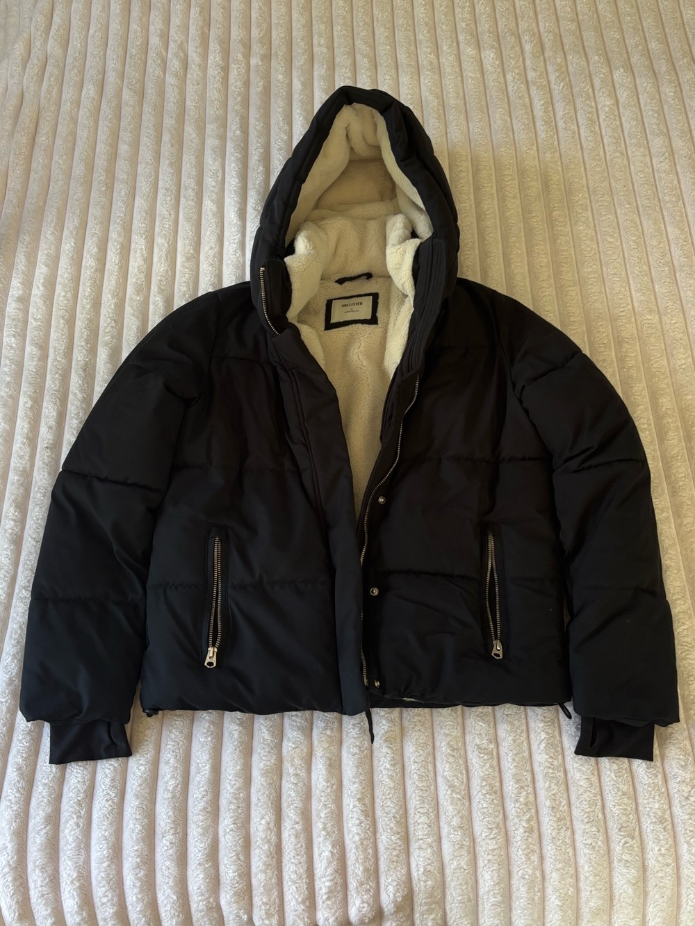 hollister puffer jacket